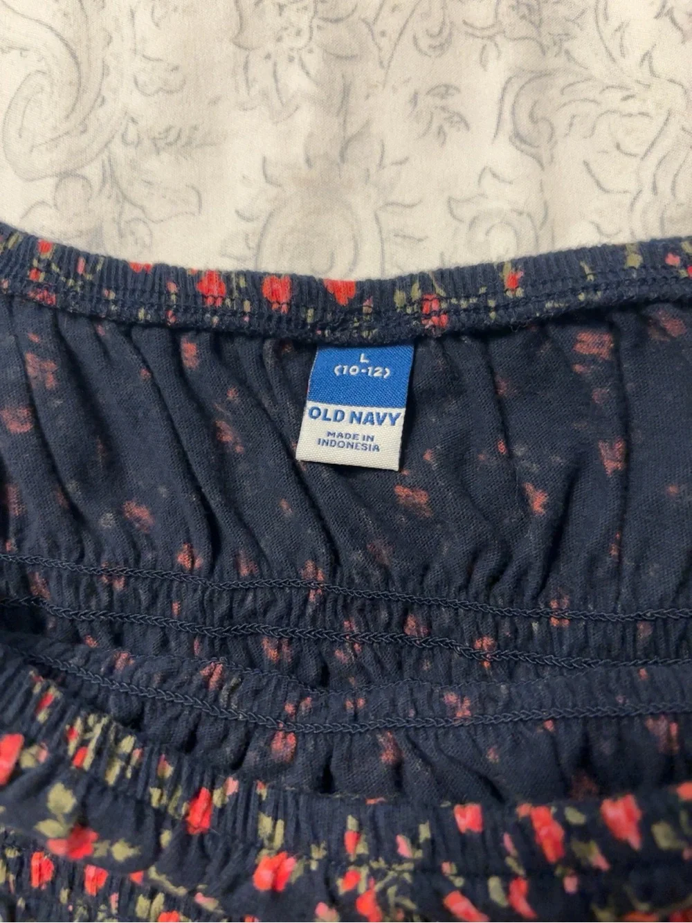 Old Navy Navy Floral Smocked Off-Shoulder Crop Top with Pink-Red Flowers